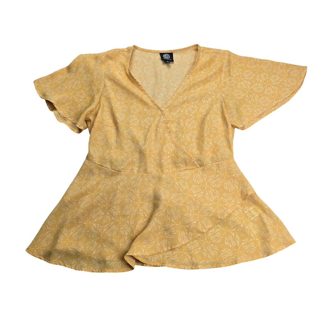 Bobeau Wrap Top Women Medium Yellow Flutter Sleeve Peplum‎ Tie Back